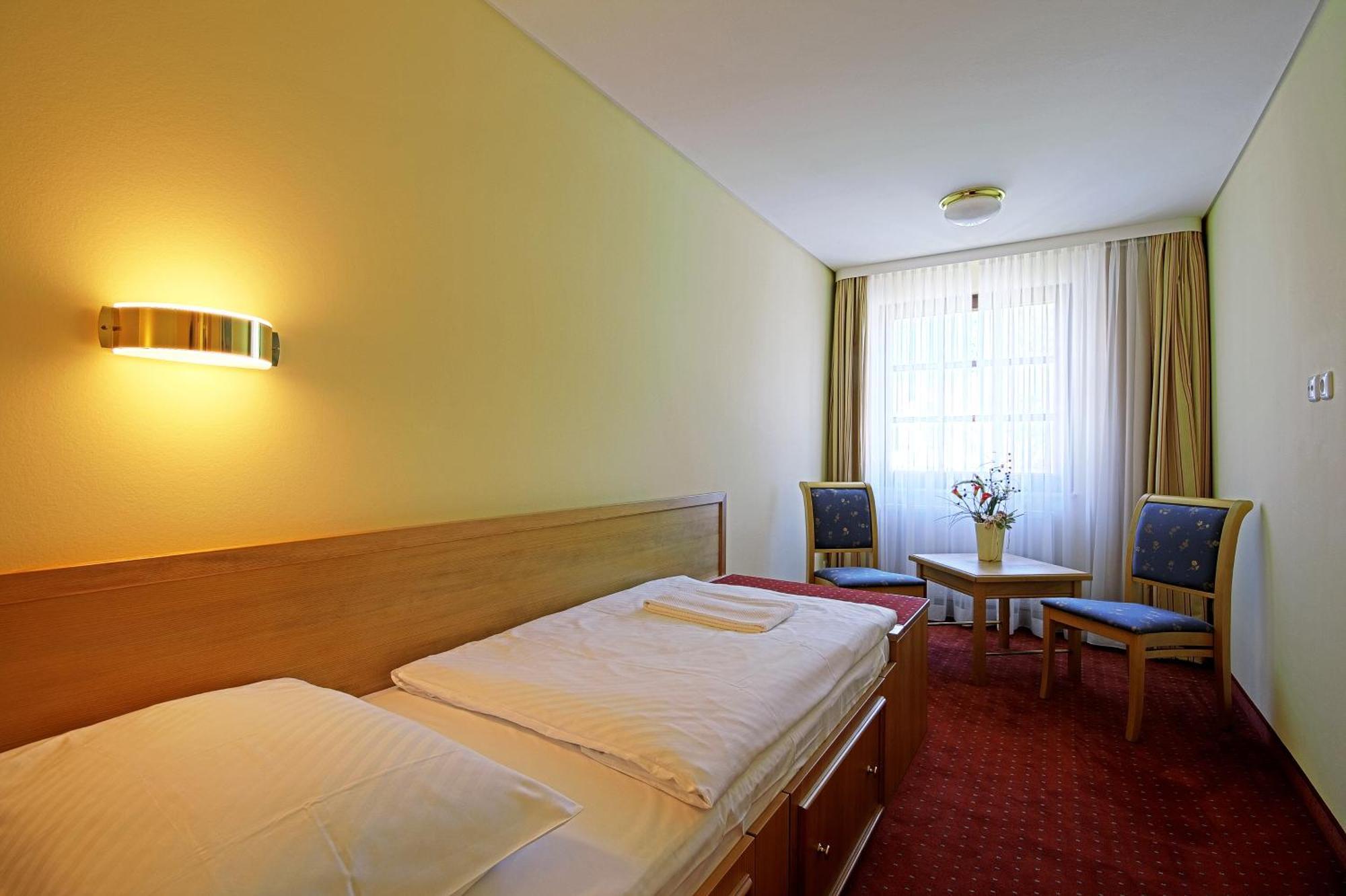Ringhotel Warnemuender Hof Rostock Exterior foto